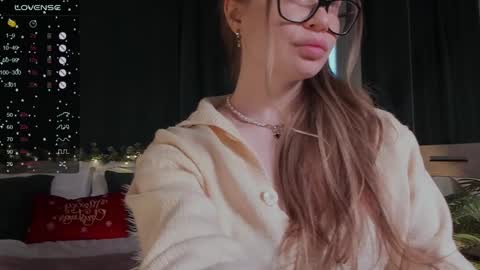 lissa_rose online show from December 23, 10:10 am