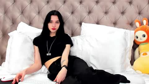 LissaAllison online show from March 8, 4:12 am