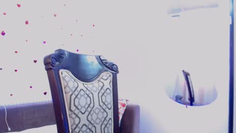 Snapshot of lissabear chatting on February 24, 9:41 pm Sara Lucia online show from February 24, 9:41 pm