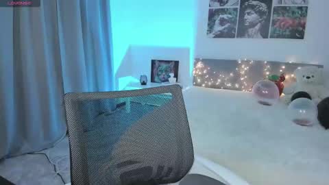 lissameoww online show from October 31, 1:39 am