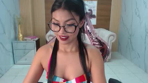 Snapshot of lissandra_s chatting on September 19, 8:42 pm lissandra_s online show from September 19, 8:42 pm