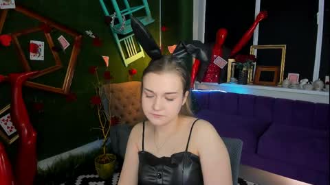 Snapshot of lissatelor chatting on June 3, 2:33 pm Lissa Telor online show from June 3, 2:33 pm
