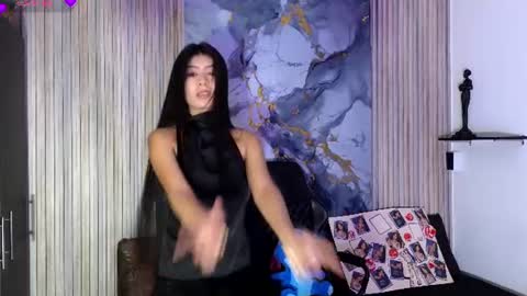 Snapshot of lissawild_ chatting on July 9, 7:29 pm ss online show from July 9, 7:29 pm