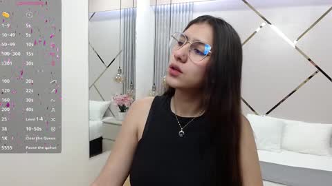 Lita online show from January 3, 1:47 pm