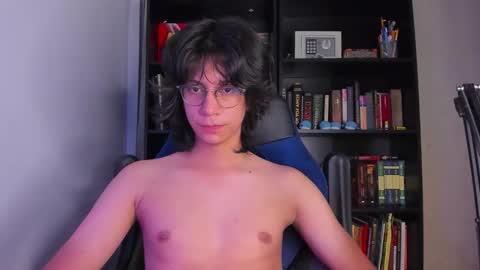 Literateboy online show from November 2, 1:08 am