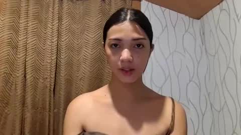 litl_tits online show from February 3, 4:10 am