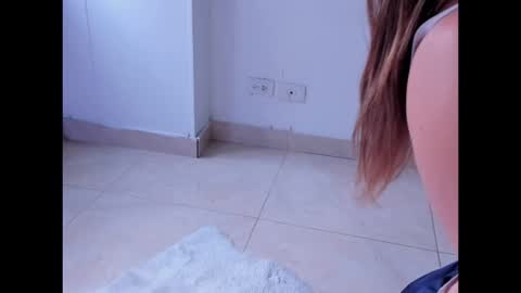 Danni online show from December 14, 10:25 pm