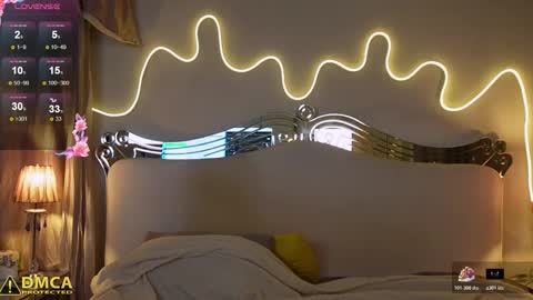 litt1e_emilyy online show from October 23, 8:51 pm
