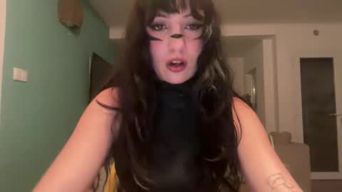 littlcatt online show from October 23, 8:51 pm
