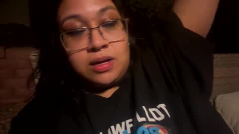 Snapshot of littldeath chatting on February 10, 12:29 pm littldeath online show from February 10, 12:29 pm