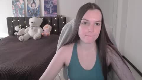 little__flowers online show from November 8, 6:35 am