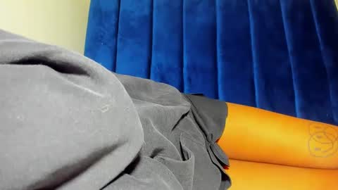 Snapshot of little_africa chatting on February 24, 5:42 pm little_africa online show from February 24, 5:42 pm