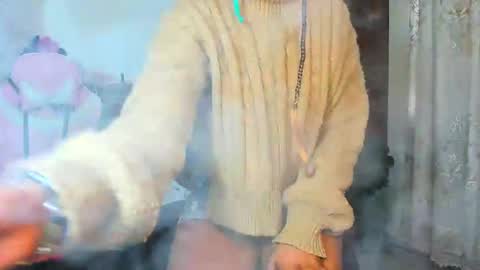 Snapshot of little_africa chatting on October 25, 8:33 am little_africa online show from October 25, 8:33 am