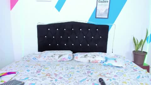 Michelle. online show from November 13, 11:25 pm