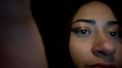 Snapshot of little_aphrodite2 chatting on January 18, 5:31 am Aliciaparaisss online show from January 18, 5:31 am