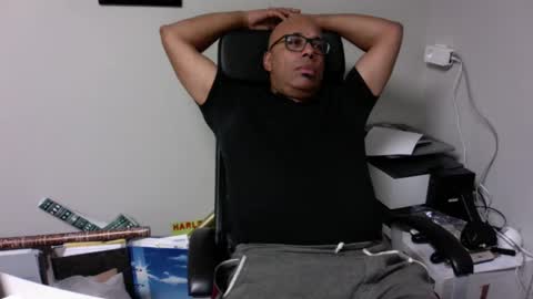 Snapshot of little_buddha chatting on January 8, 8:07 pm Pure Black Power online show from January 8, 8:07 pm