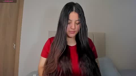 Snapshot of little_caro13 chatting on July 29, 2:59 pm Independent model carolina online show from July 29, 2:59 pm
