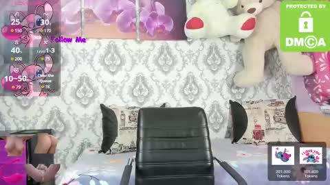 Snapshot of little_letti chatting on February 23, 6:49 am Letti online show from February 23, 6:49 am