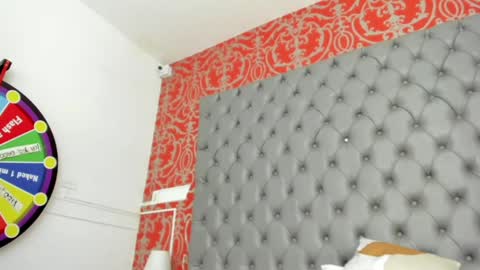 little_lilith_apple online show from February 3, 1:09 am