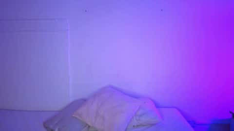 little_lilith_apple online show from November 14, 7:34 pm