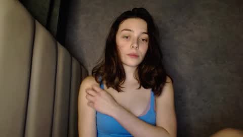 Mia   Im online every day 1530 PM in New York  2030 PM in London online show from February 9, 8:57 pm