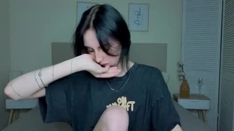 little_mollee online show from November 12, 10:09 pm