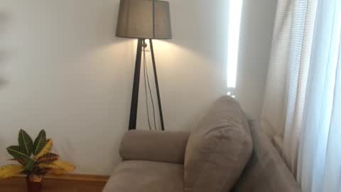 Snapshot of little_nicole_ chatting on October 14, 1:34 pm Nicole online show from October 14, 1:34 pm