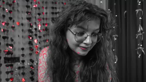 Kiki online show from February 20, 9:21 am