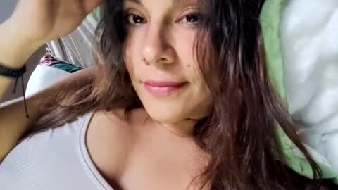 Snapshot of little_princess_maya chatting on September 25, 10:24 pm Maya online show from September 25, 10:24 pm