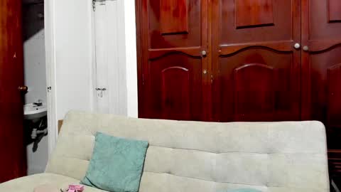 RAPUNSEL AND CAIN online show from January 7, 6:59 am