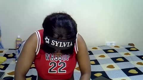 little_steph online show from March 25, 10:32 am