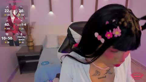 S U M I online show from June 10, 2:23 am