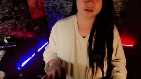 Snapshot of little_sunshine18 chatting on July 14, 8:14 pm shine online show from July 14, 8:14 pm
