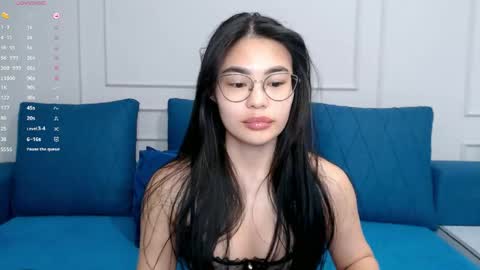 Kwan online show from April 22, 9:33 am