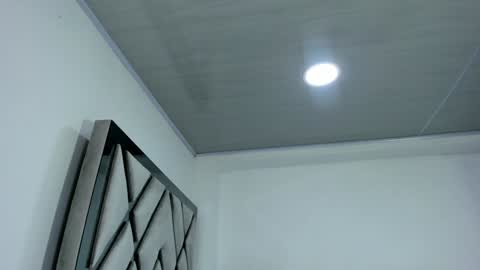 Abbie online show from December 5, 3:37 am