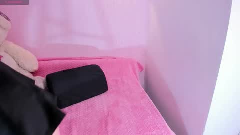 Ari online show from December 2, 7:09 pm