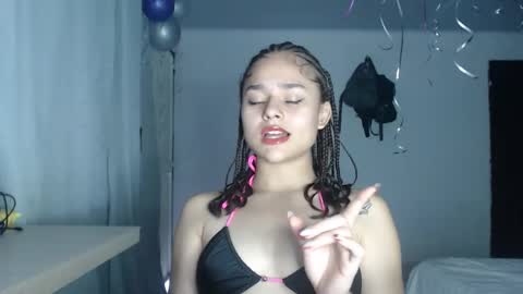 littlecheerry69 online show from November 25, 3:56 pm