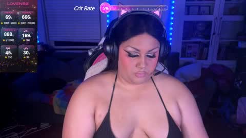 littledracula666 online show from February 26, 10:15 am