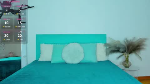 Lana online show from November 4, 9:52 am