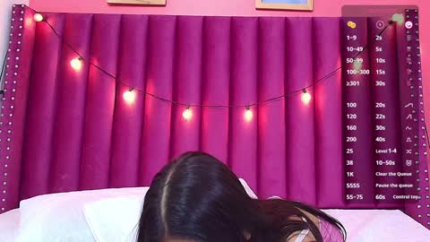 Emily  online show from January 31, 6:02 am