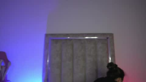 littlee_emma_ online show from July 23, 1:08 am
