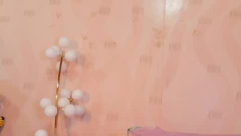 Snapshot of littleebonymommy chatting on April 25, 6:38 pm Tania online show from April 25, 6:38 pm