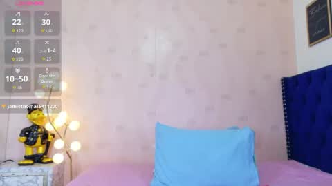Snapshot of littleebonymommy chatting on June 25, 8:02 pm Tania online show from June 25, 8:02 pm