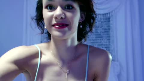 Snapshot of littlegreekflower chatting on January 18, 12:47 pm Audra A online show from January 18, 12:47 pm