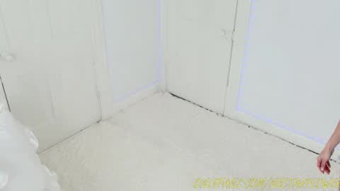 Snapshot of littlegreekflower chatting on February 16, 2:54 pm Audra A online show from February 16, 2:54 pm