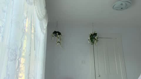 Snapshot of littlegreekflower chatting on March 9, 1:15 pm Audra A online show from March 9, 1:15 pm