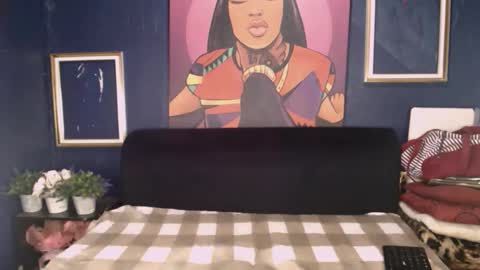 Snapshot of littleindianmilf chatting on October 16, 10:38 am littleindianmilf online show from October 16, 10:38 am