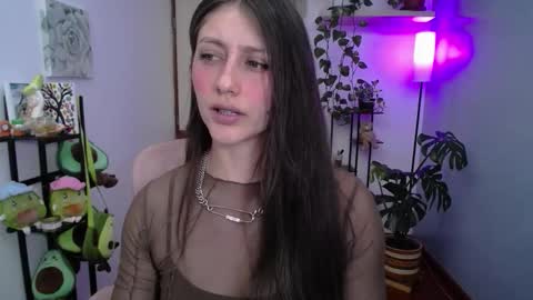 Snapshot of littlelaksmi chatting on October 23, 9:24 pm Laksmi online show from October 23, 9:24 pm