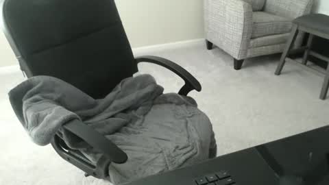 Snapshot of littleone1111765968 chatting on December 1, 6:52 pm littleone1111765968 online show from December 1, 6:52 pm