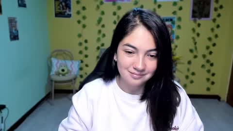 Mia  Wednesday to Sunday 730 am to 1030 am Colombian Hour D online show from May 23, 5:12 am